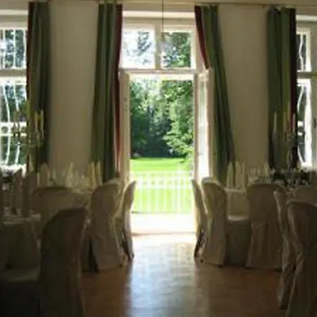 Hotel Trapp 3*